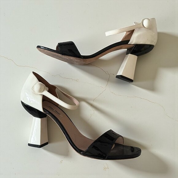 MIU MIU Mod Colorblock Black Ivor Patent Leather Sandals Heels Size 39 / US 9 - Picture 1 of 14